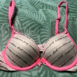 Victoria Secret Body By Victoria Push-up Bra